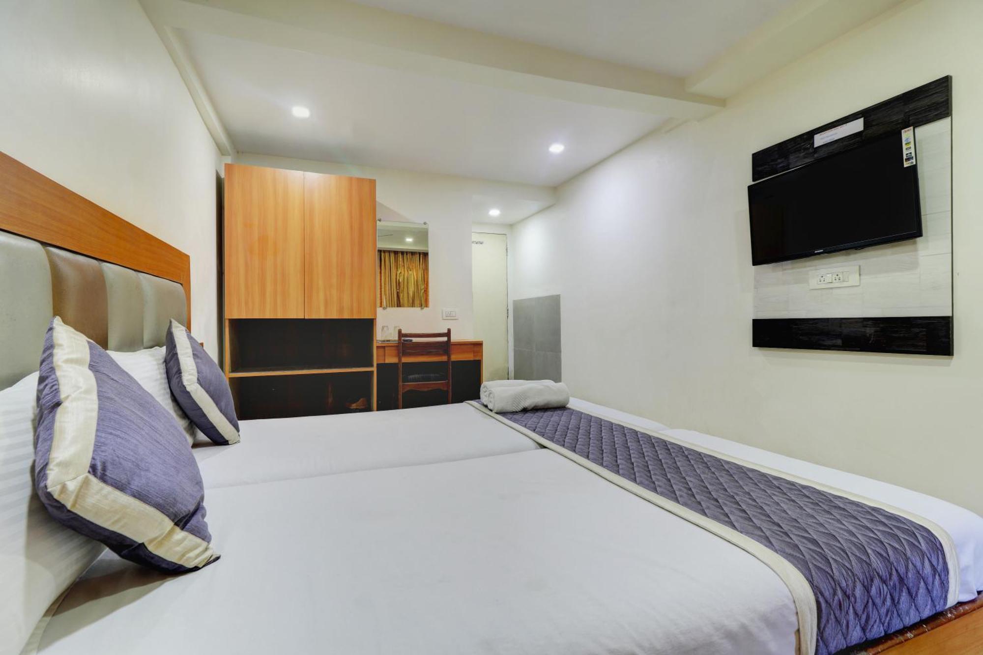 Hotel New Sarovar Grand Panvel Esterno foto